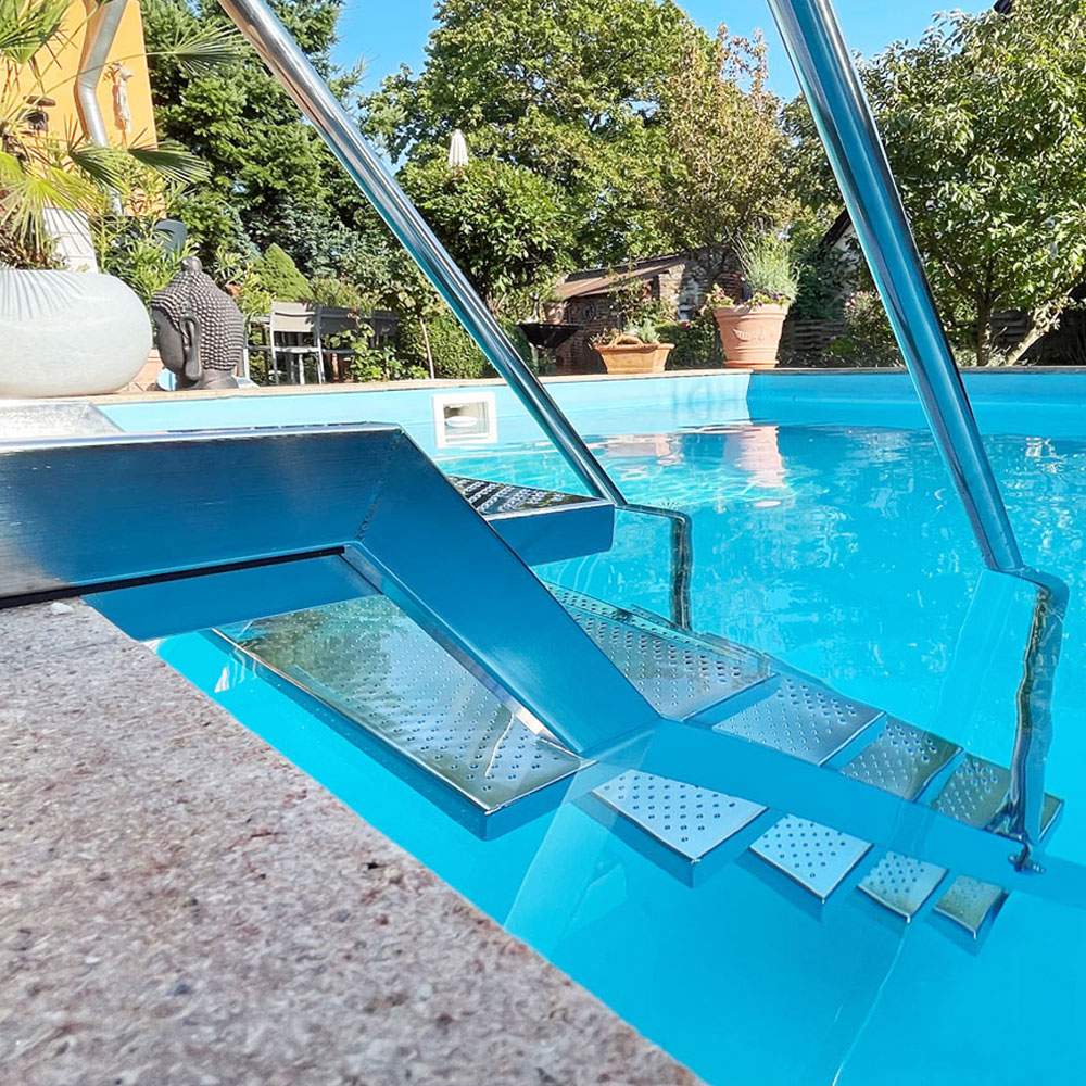 Pooltreppe mit 5 Stufen und beidseitigem Handlauf